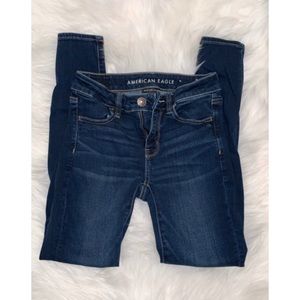 ❌ SOLD ❌ American Eagle Jeans 🦅